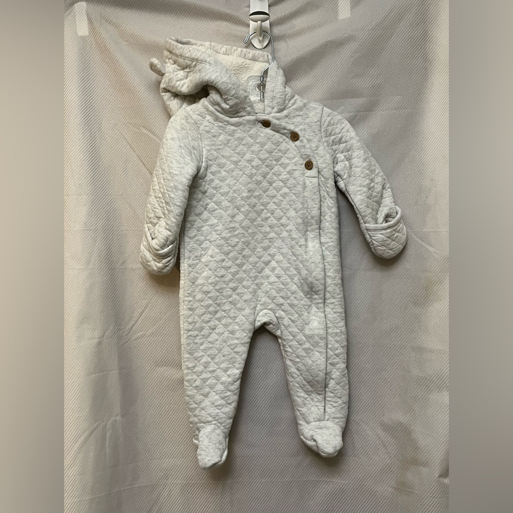 Carter's Quilted Gray Footie Hand cover. 9 mo